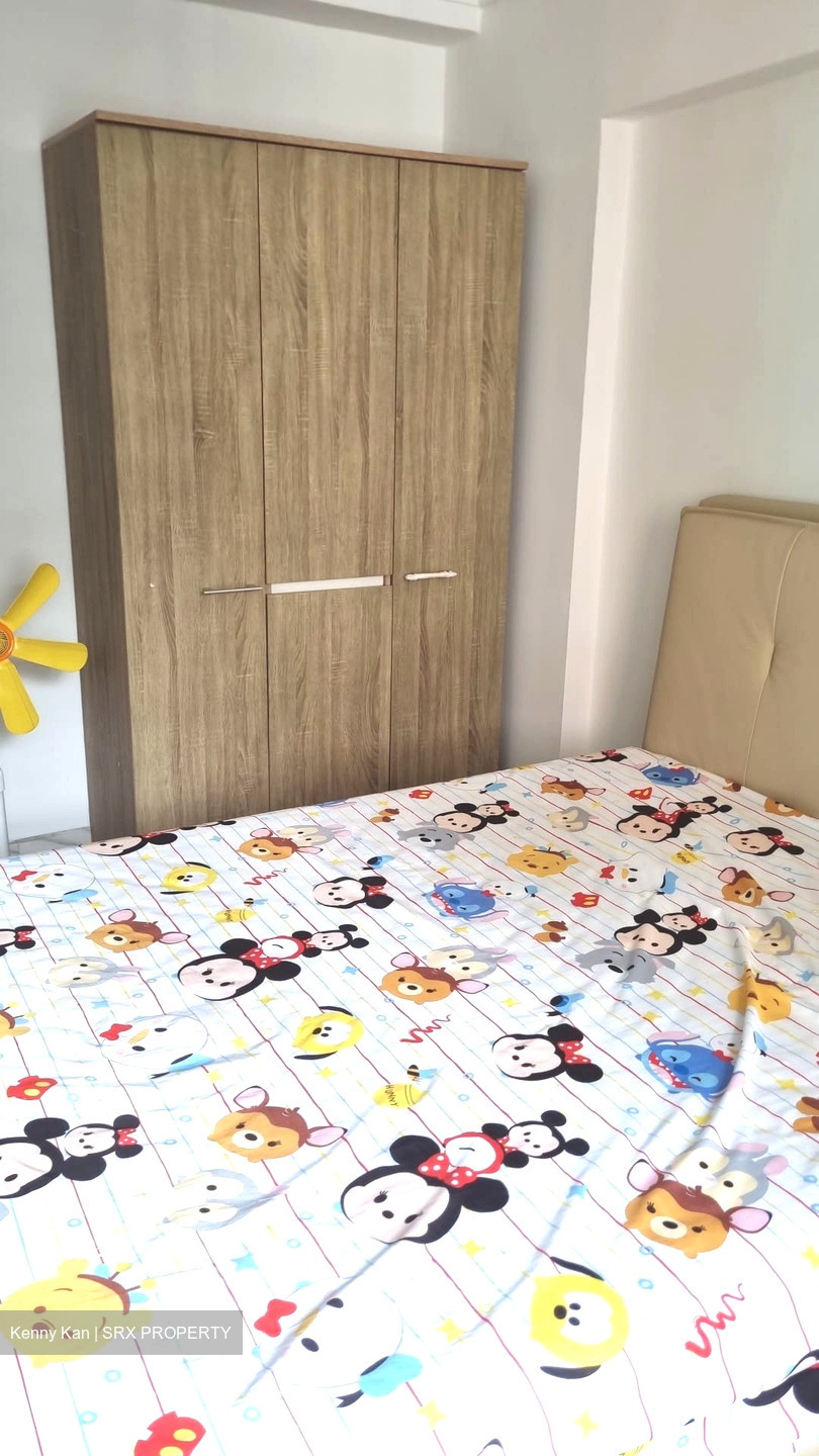 Blk 425 Sun Plaza View (Tampines), HDB 4 Rooms #581200601